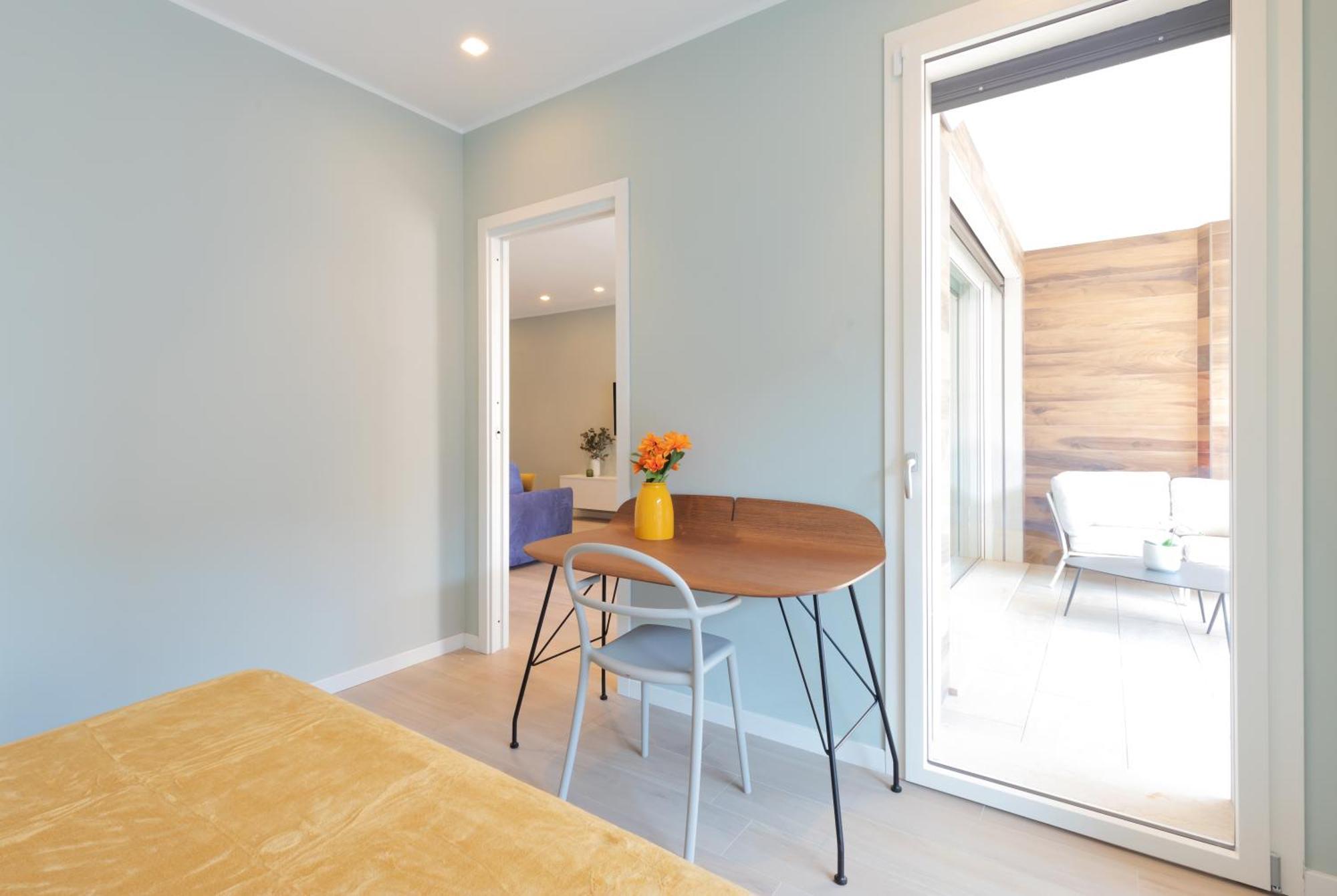 Exclusive Terrace Garden View - 15 Min From Duomo Apartment มิลาน ภายนอก รูปภาพ